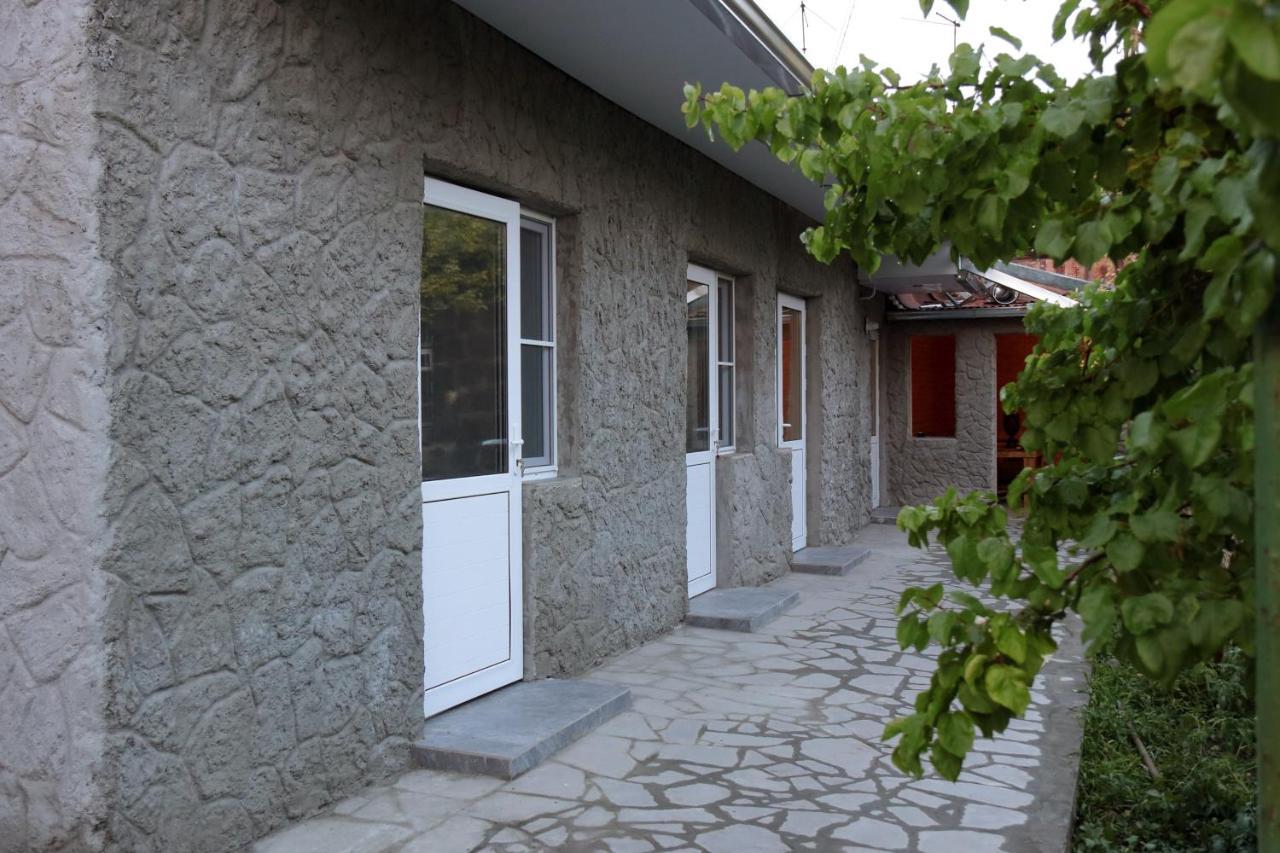 Vanand Guest House Гюмри Экстерьер фото