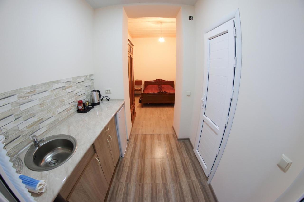 Vanand Guest House Гюмри Экстерьер фото